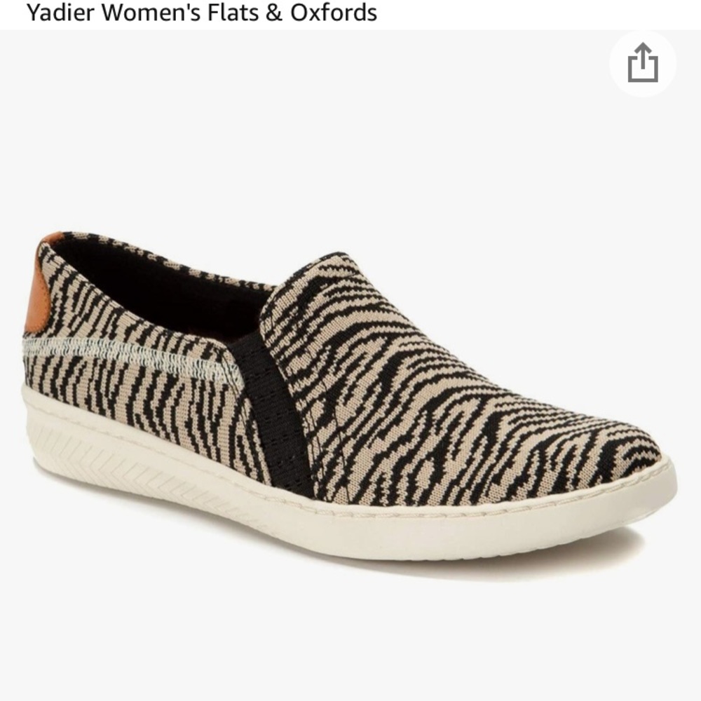 NIB BareTraps Yadier Slip On Mesh Sneaker